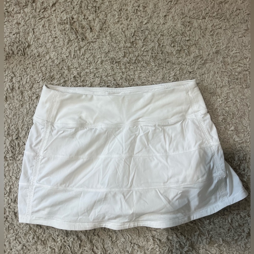 Women Lululemon Pace Rival Mid-rise skirt- white